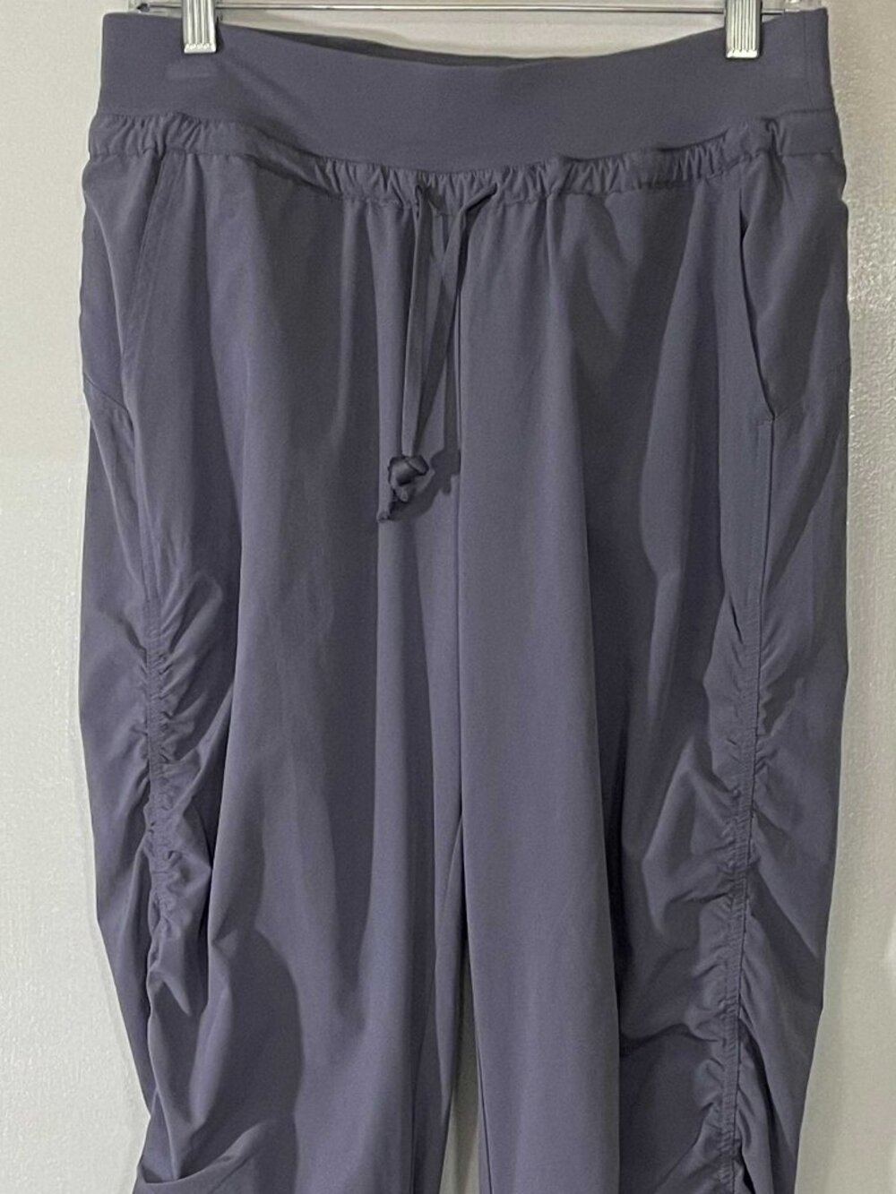 Athleta Women’s Lavender Casual Pants Size 4T Fits Medium Drawstring Ankle Fit